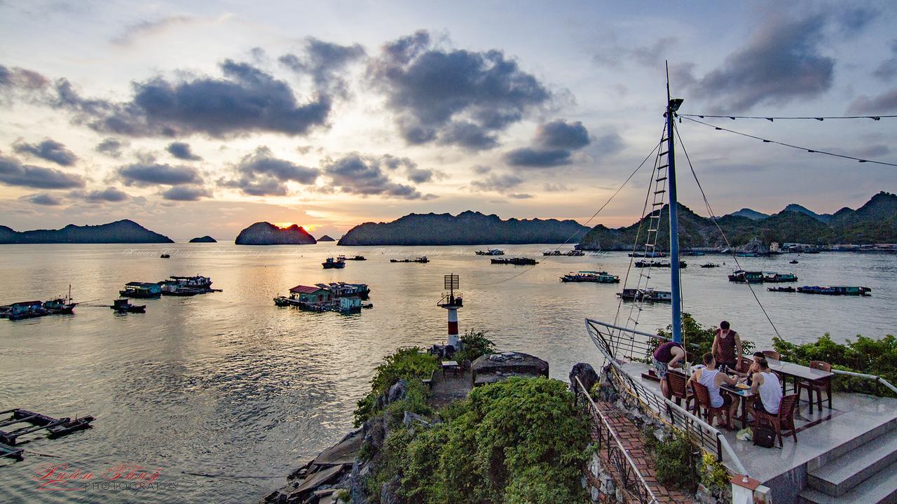 Cat Ba Hostel Cat Ba Island Екстер'єр фото