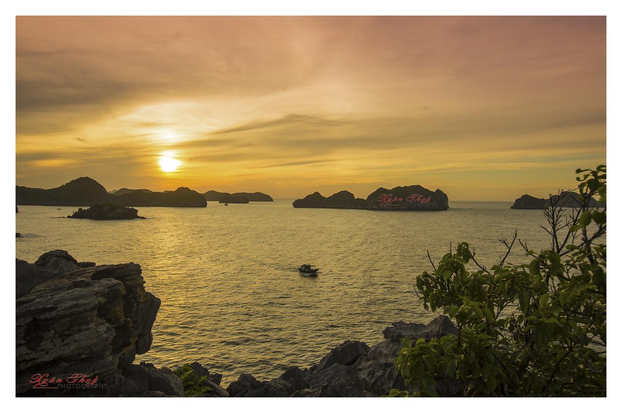 Cat Ba Hostel Cat Ba Island Екстер'єр фото